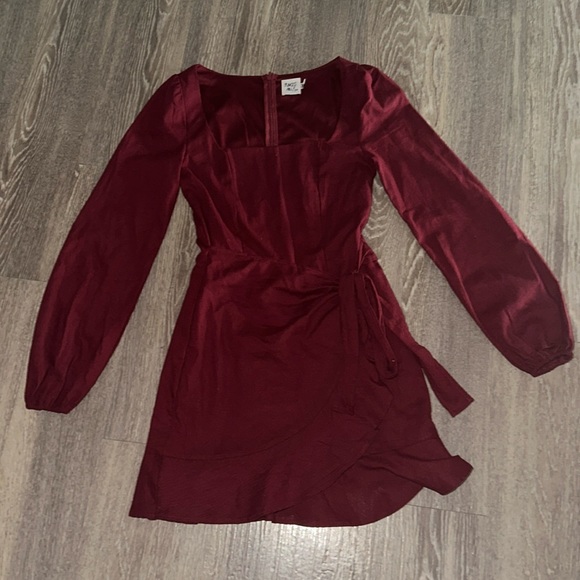 Princess Polly Villa Mini Dress - Picture 5 of 7